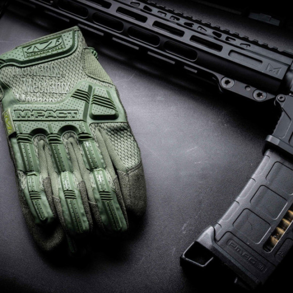 Тактические перчатки с защитой пальцев MECHANIX M-Pact OD Green